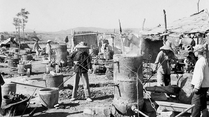 1949年新中国确定国名,张治中提议减掉2个字,毛主席:同意