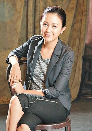 曹骏与她曾是知名童星，年少时演小苏麻喇姑，如今她成为喜剧演员