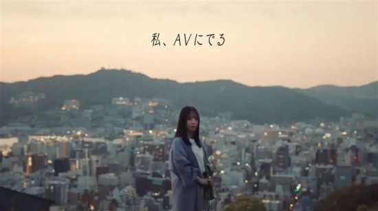 前知名女团偶像小湊四叶日常美照，曾获业界最强艺能人殊荣！