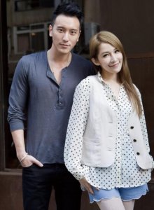 ​萧亚轩王阳明（萧亚轩曾和高以翔哥们王阳明交往）