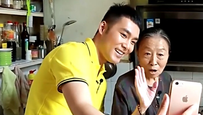 张少华的丈夫简介（张惠宝的痴爱让人泪目）