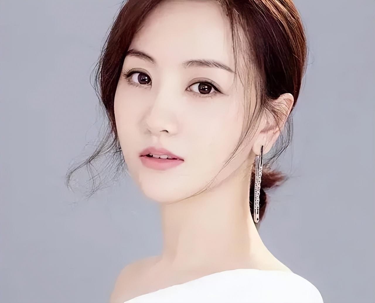 杨蓉陈晓在一起过吗（演员陈晓放弃杨蓉的原因）