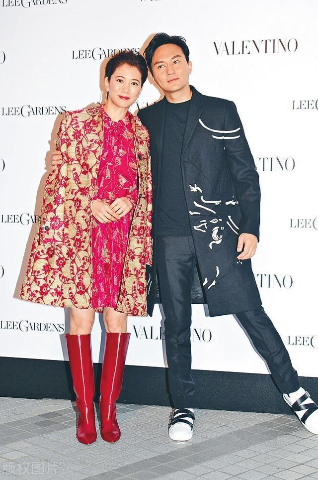 袁咏仪张智霖根本不恩爱(张智霖袁咏仪婚姻有很多隐痛)