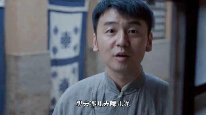 《人世间》后再出“王炸”,2025年一开年,雷佳音就赢到发麻了?