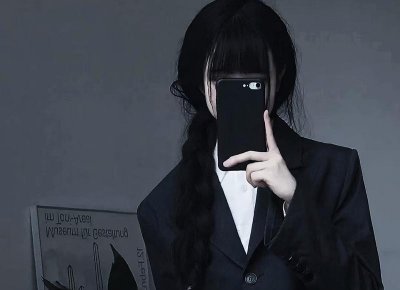 ​喜欢上同事怎么办？喜欢上单位同事怎么追？