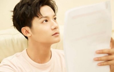 ​张子枫个人资料家世 童星出道开启演绎道路