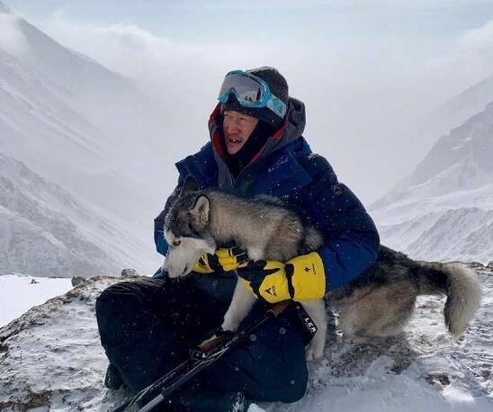 攀登者是吴京投资的吗 吴京既是主演也是电影投资人