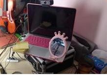 揭秘网络主播的收入秘密 他们真的能够电脑前唱歌几小时收入过万吗