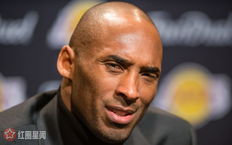 一代球王科比退役轰动全世界 李易峰点赞科比发福照