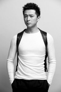 ​朱雨辰历任女友都有谁(朱雨辰个人资料家庭背景)