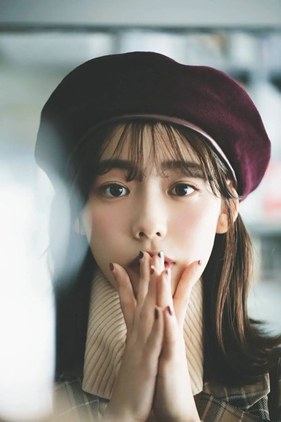 日本当红女星中村里帆美图分享,元气美少女style!