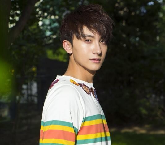 牛骏峰家有儿女扮演谁