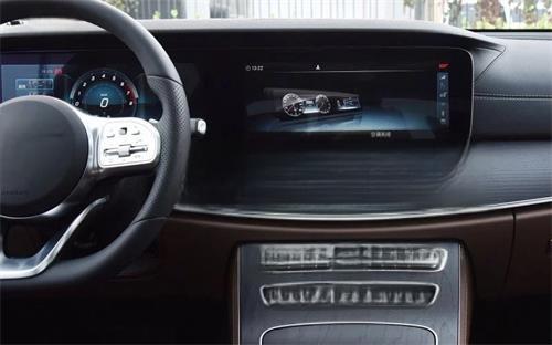 奔驰E级新款配置-