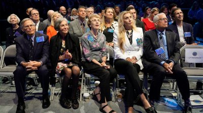 ​盘点一下世界上最富有的三个家族