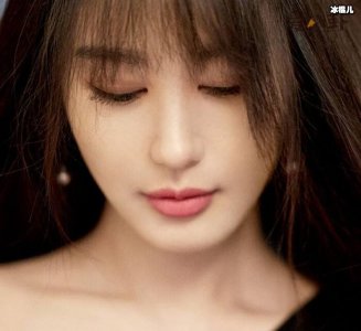 ​李菲儿李易峰真实关系 两人谈过恋爱吗