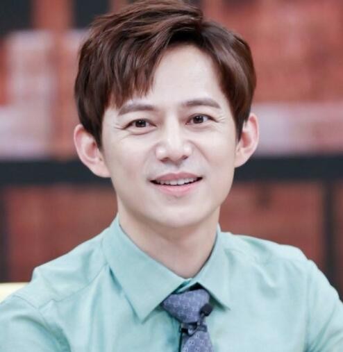 何炅采访陈冠希在什么时候