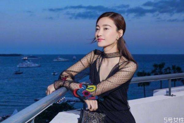 相亲时初次见面说什么 相亲时初次见面聊什么 相亲时初次见面说什么 相亲时初次见面聊什么