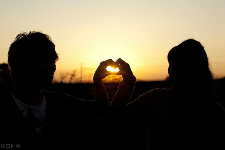 不公开的恋爱叫什么（或许从来就不是爱情）