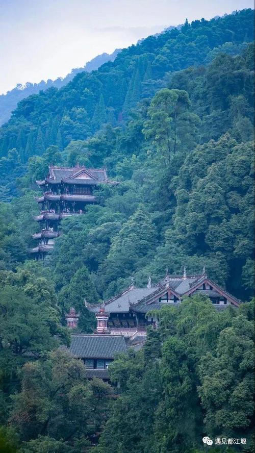 四、青城山―都江堰景区――蜀中三国遗址――青城后山―后坝古镇――黄龙溪世界地质公园――九寨沟