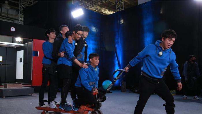 《极挑》大换血难接受？当看到张庭的微博，网友：节目怕是要毁了