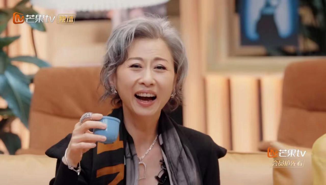 谭咏麟为什么叫谭校长(谭咏麟谭校长的名称怎么来的)-