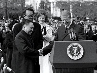 ​流亡的西哈努克：只有中国愿意收留他，他复国后是如何回报我国的