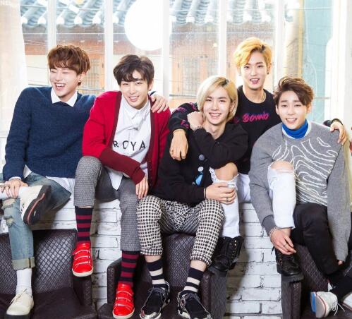 uniq组合发生了什么事