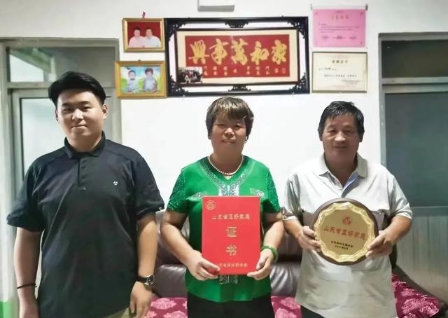 许明虎个人资料(许明虎生活照) 许明虎 个人 第2张 许明虎个人资料(许明虎生活照) 许明虎 个人 第2张