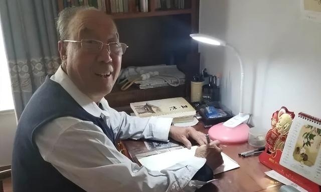 许明虎个人资料(许明虎生活照) 许明虎 个人 第8张 许明虎个人资料(许明虎生活照) 许明虎 个人 第8张