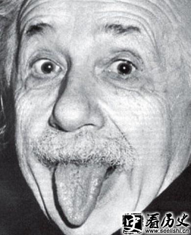 爱因斯坦吐舌照