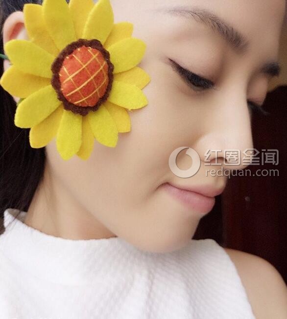 李若嘉的胸围是好大的吗 李若嘉被谁搞过