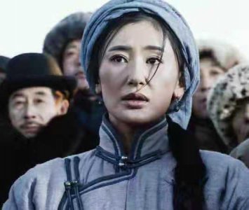 ​《红色之子 · 单刀赴会》4日央视6首播 塔娜花日饰演女教师