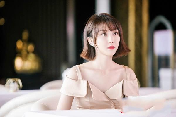 她是90后新锐小花，演《热血狂篮》成名，新剧美艳不输宋伊人？