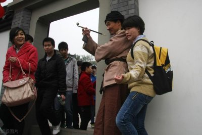 ​阿q是一个怎样的人物形象（鲁迅先生笔下的阿Q人物分析）