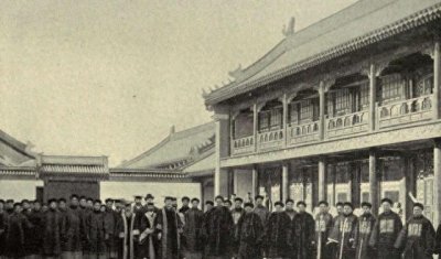 ​明清时期的科举制度在中国历史上有何影响？