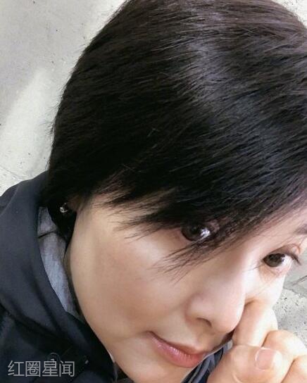 袁立回应生子传闻说了什么 出道多年的袁立有孩子了吗