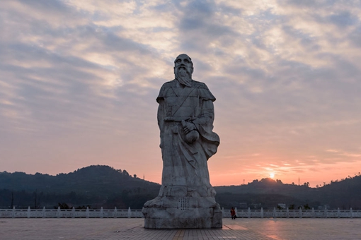 历史上真有彭祖这个人么?彭祖一共活了多少岁? 历史上真有彭祖这个人么?彭祖一共活了多少岁?