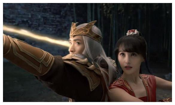 《微微一笑很倾城》男女主角不但颜值过人,演技也是超群