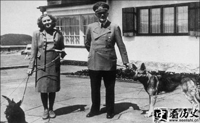 ​为什么希特勒只有一个睾丸