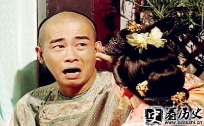 ​韦小宝的扮演者是谁 韦小宝陈小春版最经典