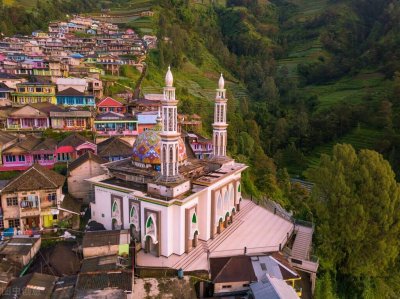 ​莎士比亚的哈姆雷特故事梗概100字（故事情节线详细介绍）