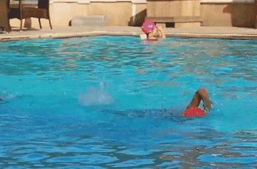 刘涛女儿近照曝光!眉眼与气质都和刘涛如出一辙,太漂亮了!