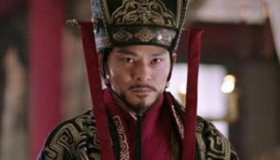 ​曹爽坐拥兵权，他就眼睁睁看着司马懿篡位？