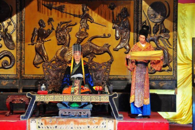 ​太上皇可以自称朕吗（皇帝在太上皇面前自称什么）