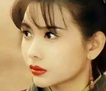 ​小昭是什么身份？圣女还是教主？