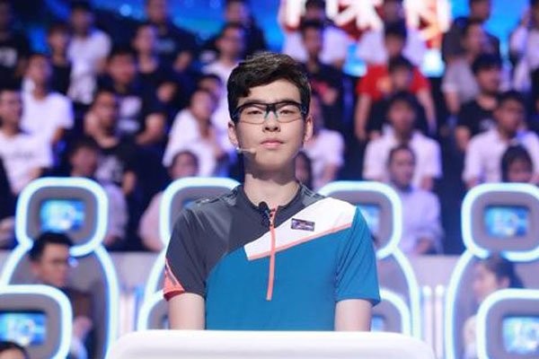 陈鲲羽个人资料 小哥哥未来做科研的话会有很大前途啊