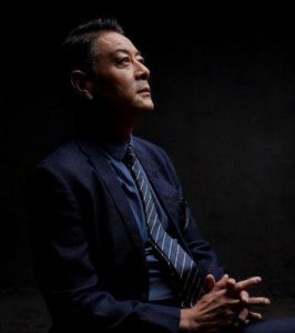 ​演员巫刚：一段失败的婚姻，离婚后至今未婚，晚年与陈瑾共度，相互扶持