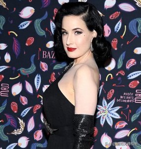 ​全球最贵脱衣舞娘，身价10个亿，拒绝英王室邀请，一生为美而活