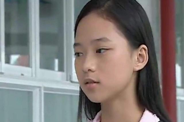 《巴啦啦小魔仙》清新脱俗的人名，小蓝还隐藏了另一个身份？