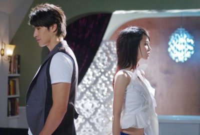 锦荣蔡依林分手原因(锦荣想分蔡依林4亿财产)